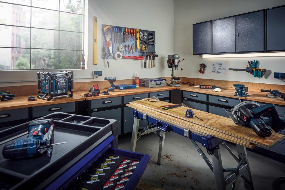 Etabli avec tiroir pour rangement garage, atelier en bois métal